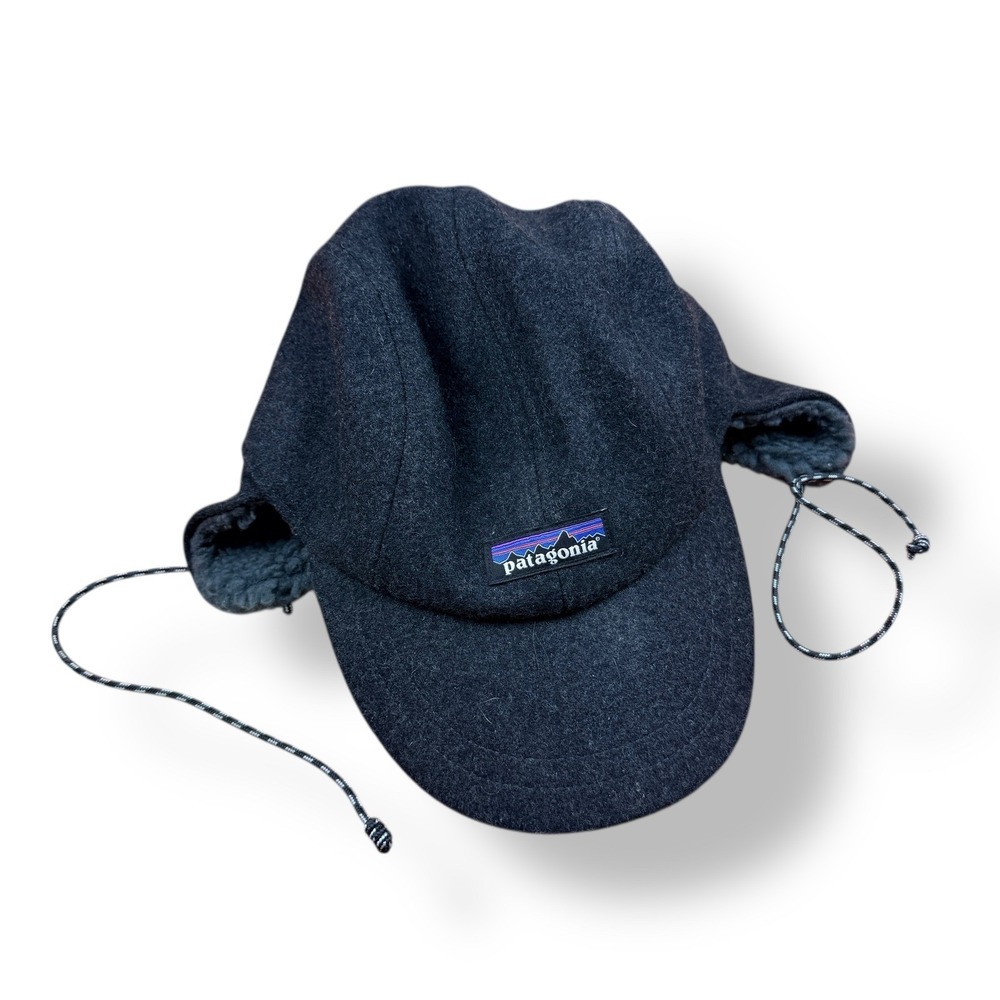 Patagonia Men's Winter Trapper Hat Earmuffs Black Size S Made in China